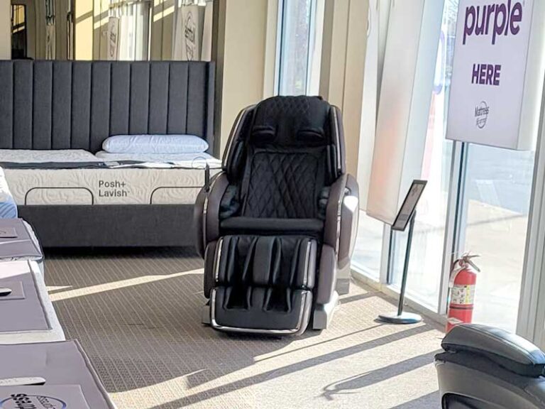 Massage Chair Store in Clay